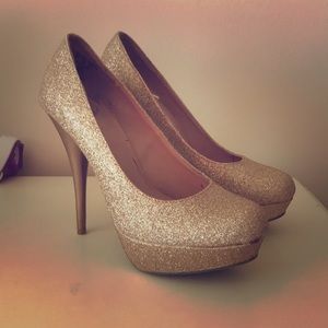 Sparky Gold 5 inch heels